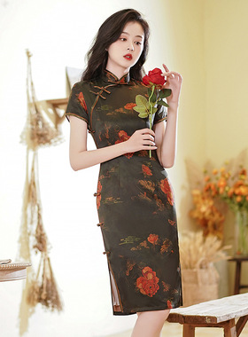 Slim fit printed short cheongsam women女士修身印花式短款旗袍