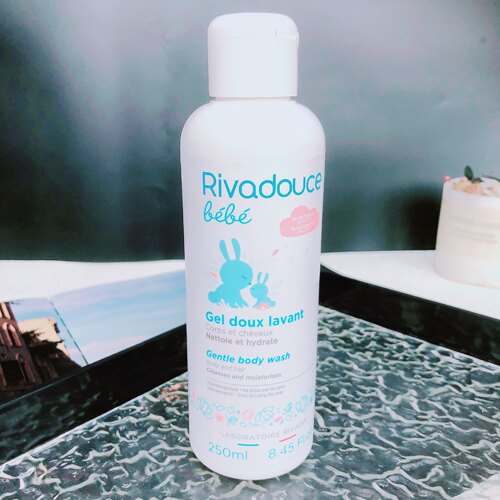 看日期~法国进口法家宝宝柔润沐浴露洗发沐浴二合一温和清洁250ml