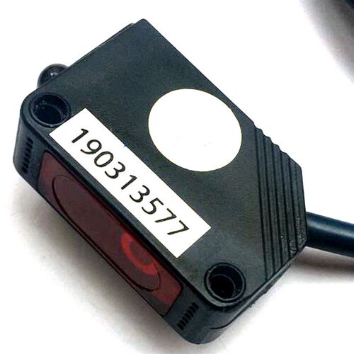 激光光电开关E3Z-LS/T/D/R61可见小光点对射型限位红外感应传感器