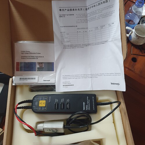 美国 泰克P5205A P5205 P5200A P5210 P6015A示波器高压差分探头