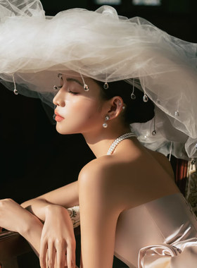 云朵水滴帽子影楼出片道具新娘