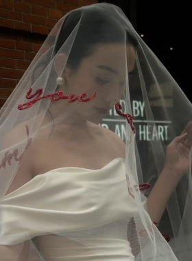 Mi唐手作红色字母头纱新娘主婚纱领证求婚结婚头纱2026新【红恋】