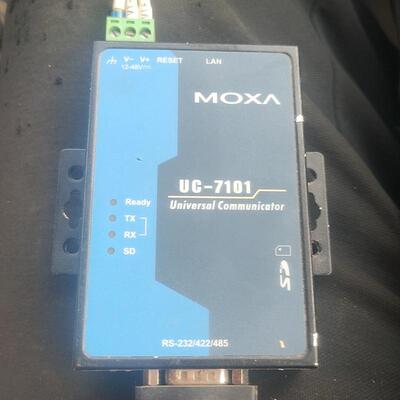 议价MOXA   UC-7101     成色如图可维修
