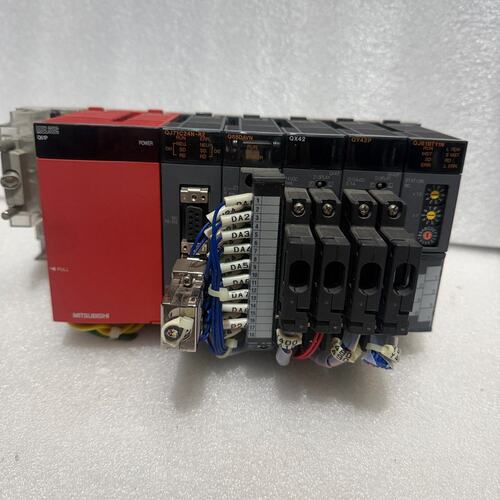 议价PLC一套 Q61P QJ71C24N-R2 QY42P可维修