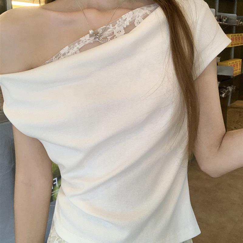 韩系白色蕾丝荡领斜肩短袖t恤女2026年夏季新款超火减龄露肩上衣