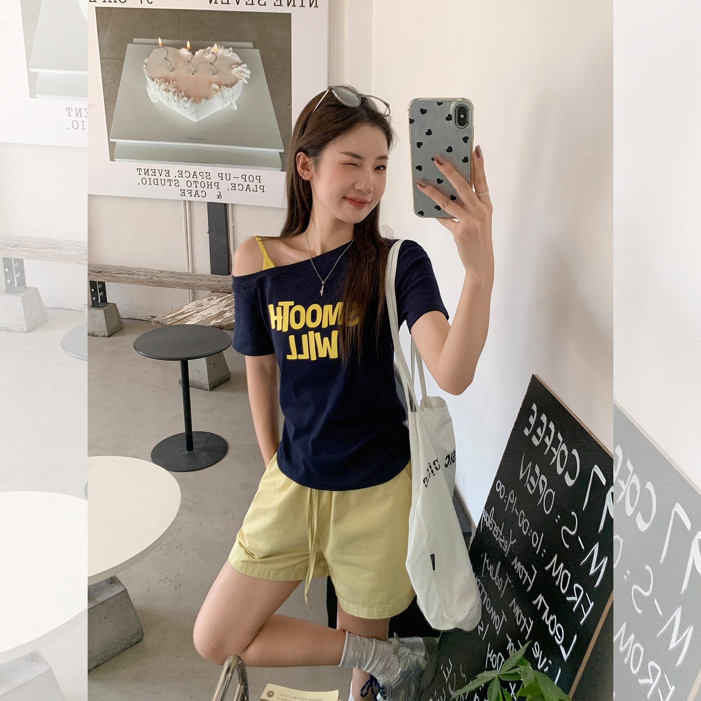 实拍实价藏蓝色斜肩露肩短袖女t恤2025夏设计感撞色肩带收腰上衣
