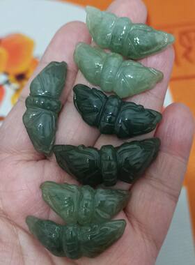 天然翡翠手牌油青雕刻件