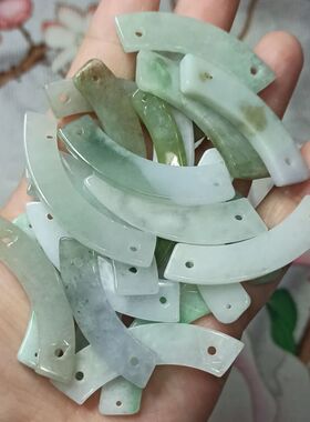 天然翡翠玉璜项链吊坠