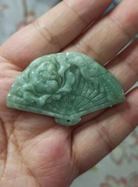 275缅甸天然翡翠吊坠绿底凤穿牡丹扇子牌卡51X32mm左右满48元包邮
