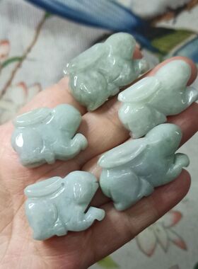 205缅甸天然翡翠绿飘花吊坠生肖兔雕刻件厚装小兔子卡35X18mm左右