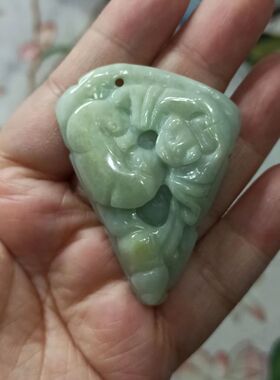 天然翡翠吊坠雕刻件手把件