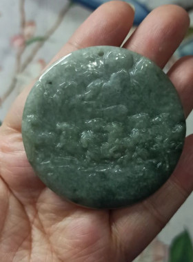 天然翡翠吊坠生肖马牌八骏图