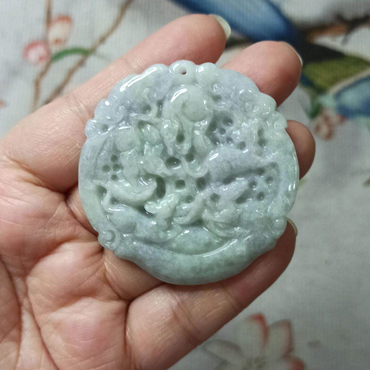 天然翡翠吊坠绿飘花十二生肖鼠图片