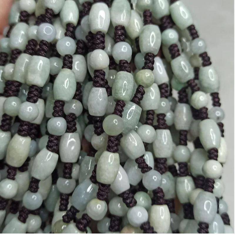 缅甸天然翡翠挂绳桶珠项链吊坠