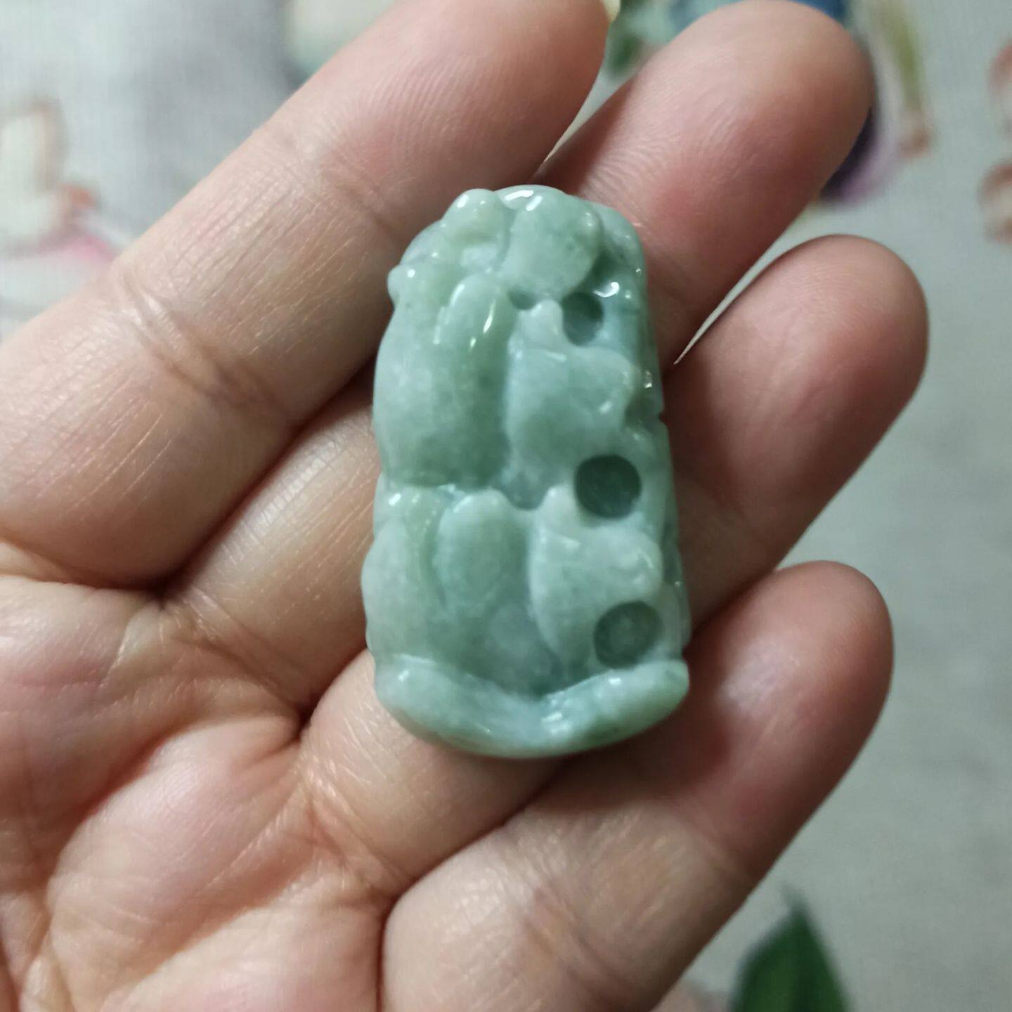 288天然翡翠吊坠飘花荷叶鸳鸯牌如意莲叶牌卡38X22mm左右满48包邮