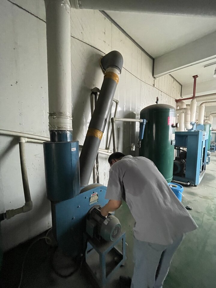 12月22日嘉兴针织公司83台机器设备（72台全电脑织袜机+11台辅助设备）网络拍卖公告