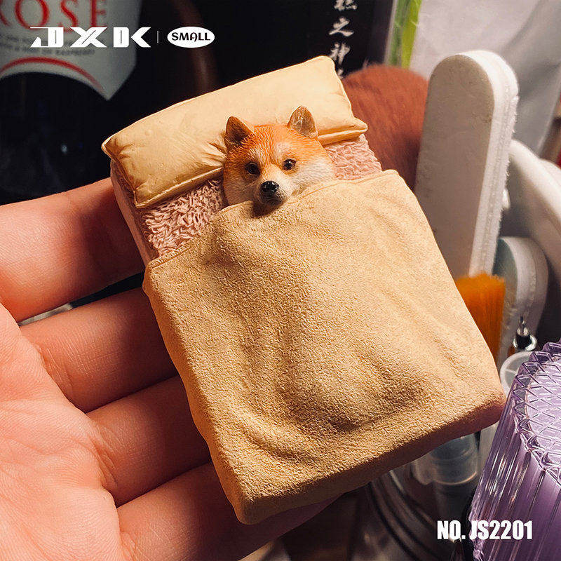JXK small 单身狗手办盖被子的柴犬【晚安，帮我关下灯】潮玩摆件