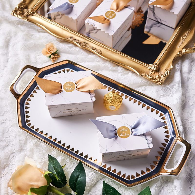 喜糖盒2024新款白理纹结婚糖盒ins风网红方形纸盒子订婚摆桌香槟