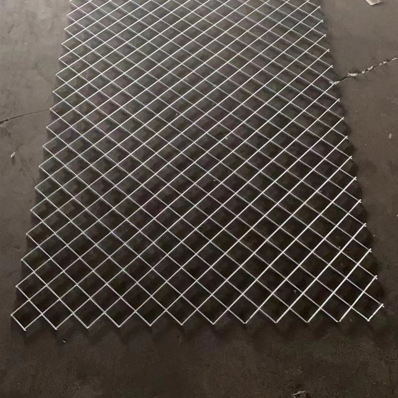 广州现货镀锌网片铁丝网钢筋碰网围栏钢丝网格片养殖网不锈钢网格