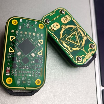Chameleon变色龙Ultra侦测卡1:1全功能复刻版多功能RFID门禁工具