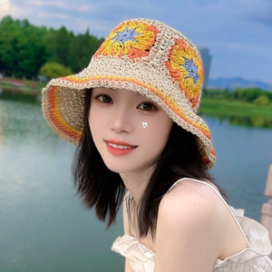 手工编织草帽2025新款彩色花朵海边帽子遮阳防晒镂空透气出游度假