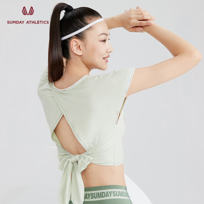 运动短袖女跑步飞盘显腰吸汗夏季