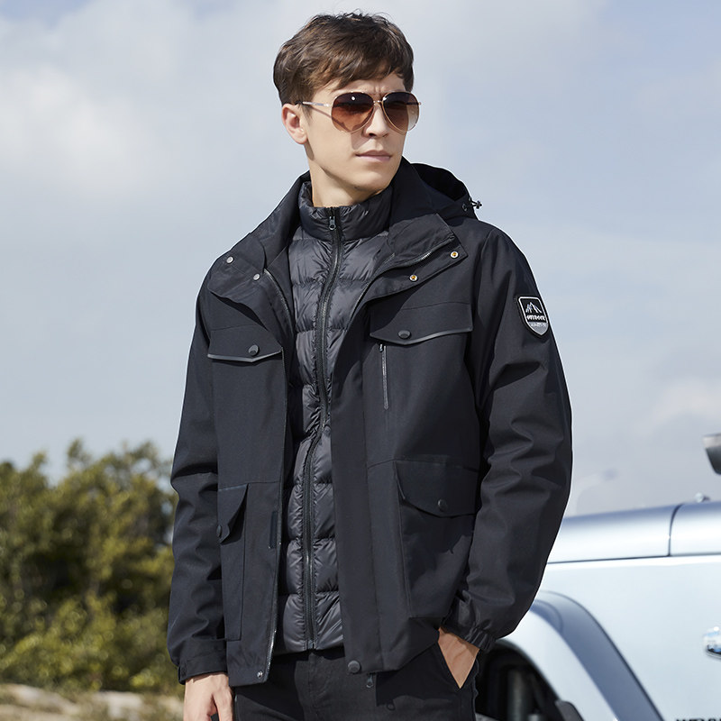 潮牌户外羽绒冲锋衣男三合一两件套可拆卸冬季保暖防水防风登山女