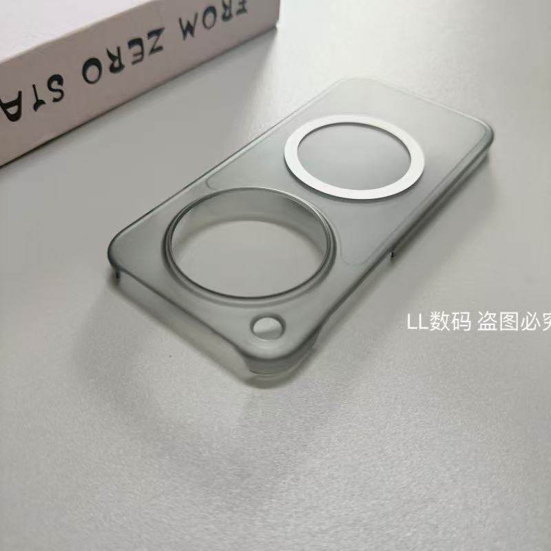 适用OPPOFindX8手机壳透黑磁吸新款FindX8pro半包PC硬壳X8U简约