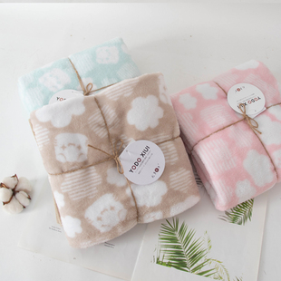 双面大浴巾涤棉法兰绒印花超细纤维加棉吸水快干不易掉毛毛巾新款