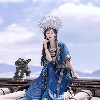 古风苗疆少女民族服装国袍曲裾异域风套装汉元素重工对襟苗族