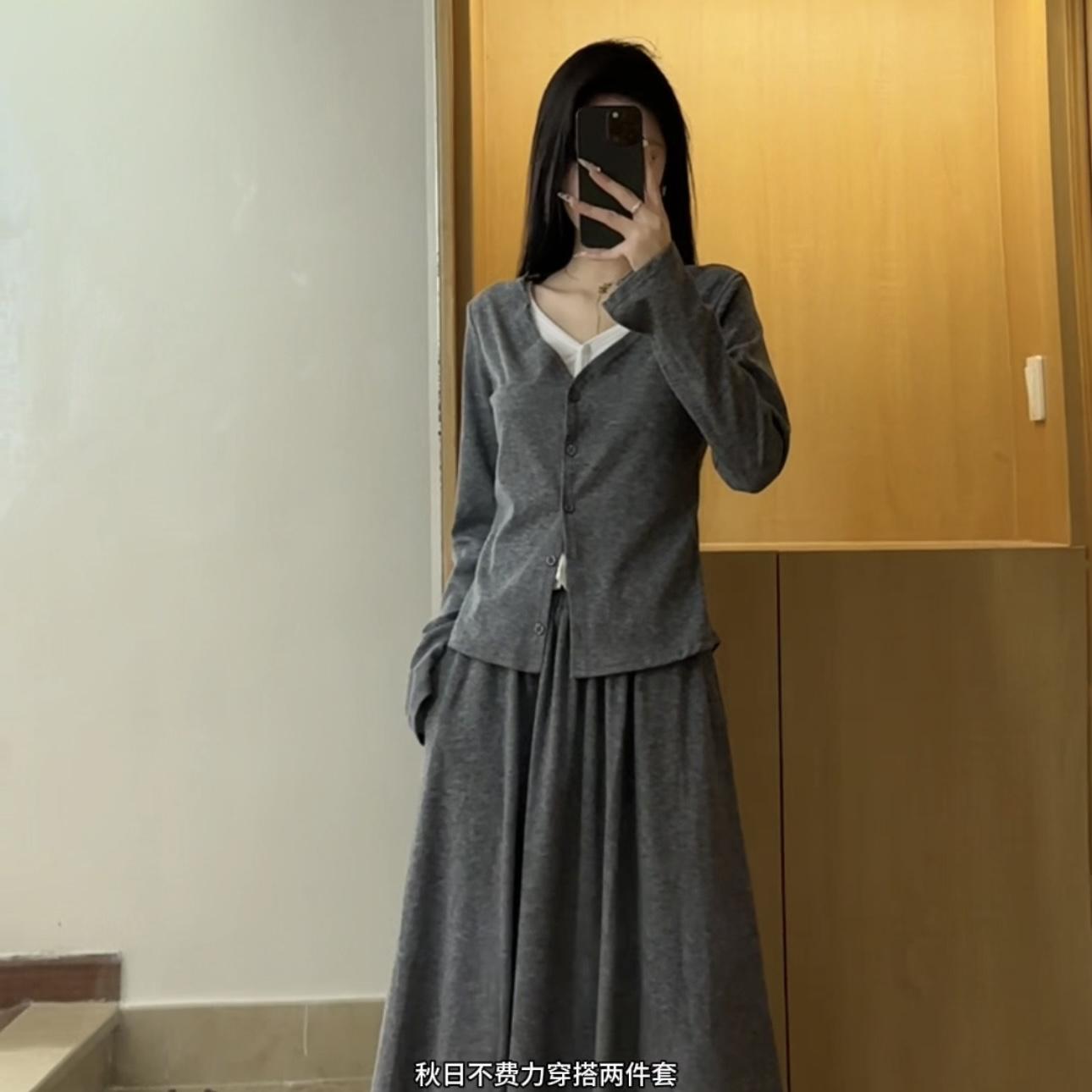 时尚套装显瘦假两件拼接长袖上衣