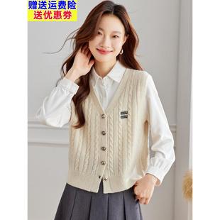 100纯羊毛马甲女款2025新款秋装鸡心领毛衣开衫春秋短款针织背心