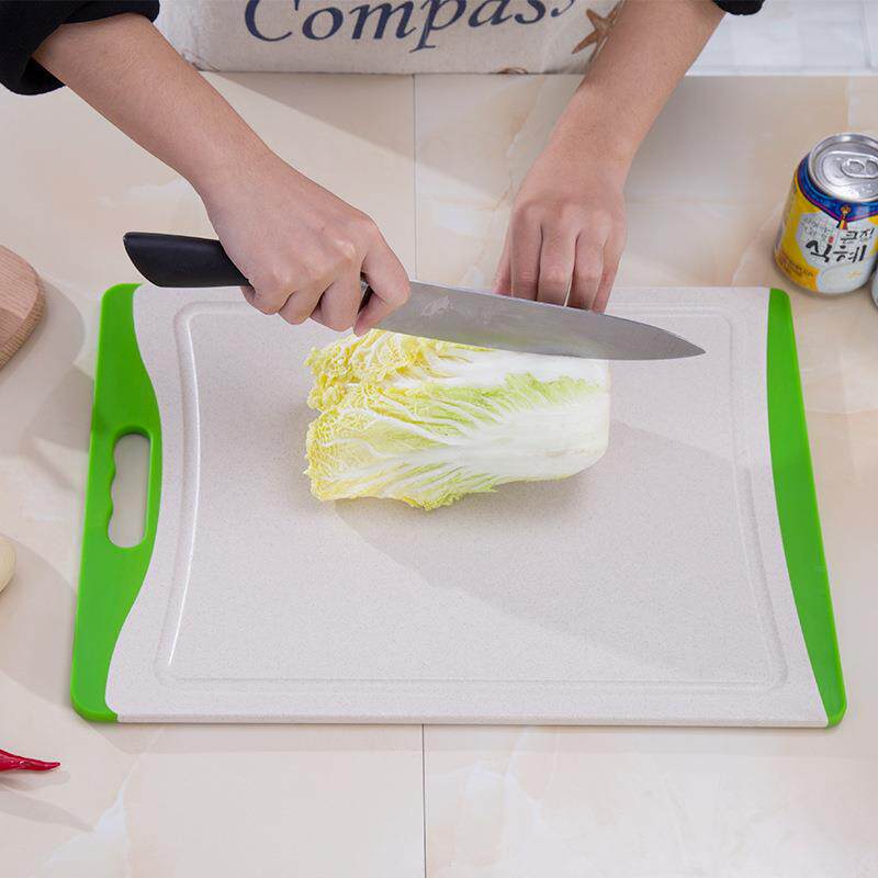 外贸出口秸秆防滑塑料切菜板可悬挂辅食水果砧板