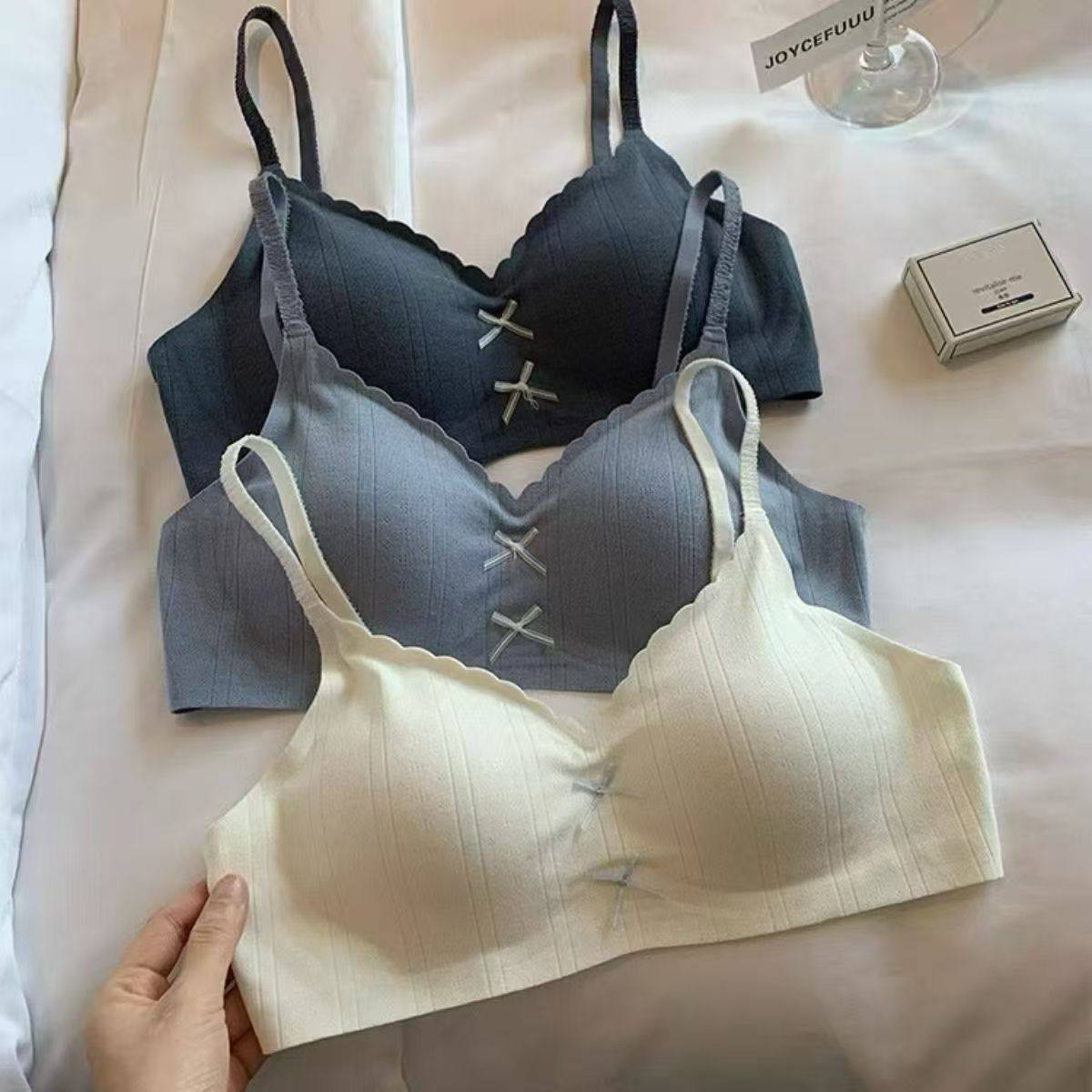女款乳胶棉一片式少女小胸冰丝调节带减压背心舒适透气杯美背内衣