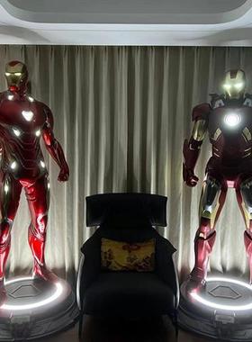 发光钢铁侠比全身模型反浩克玻璃钢雕塑客厅装饰大型落地摆件