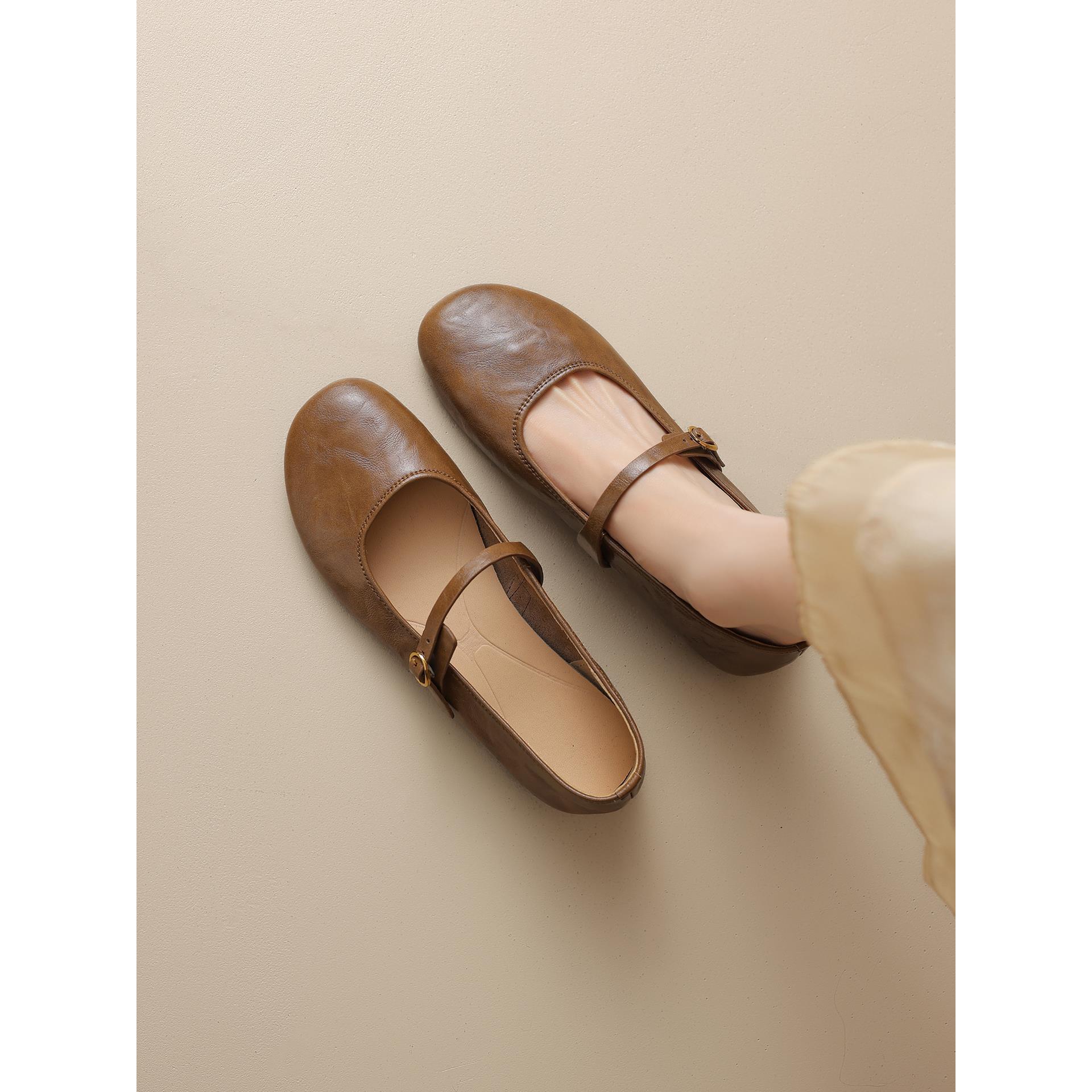 品牌玛丽珍女鞋2025秋季新款平底单鞋女棕色真皮软底小皮鞋豆豆鞋