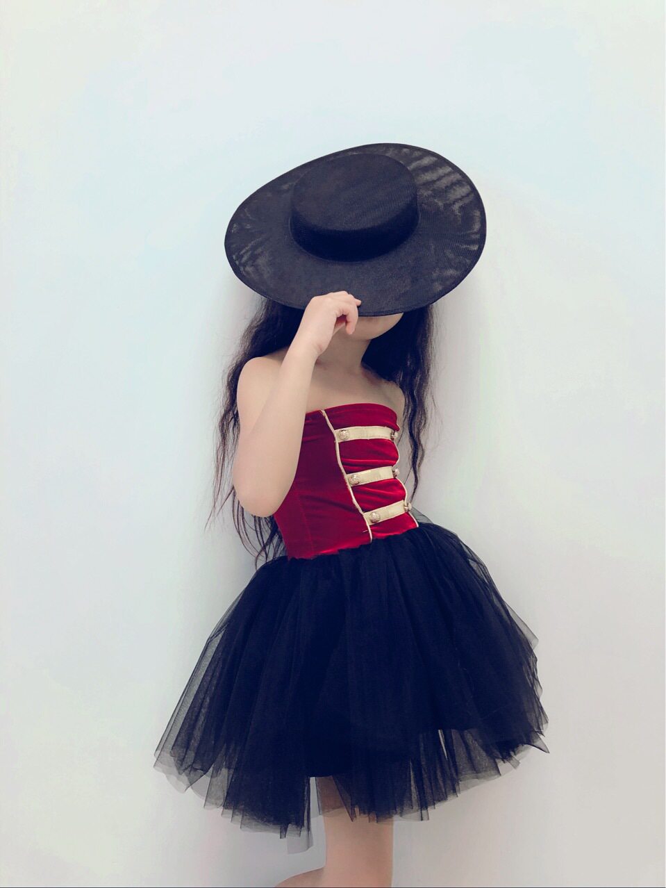女童黑色礼服2022春季新款走秀主持连衣裙蓬蓬裙演出服一字肩抹胸
