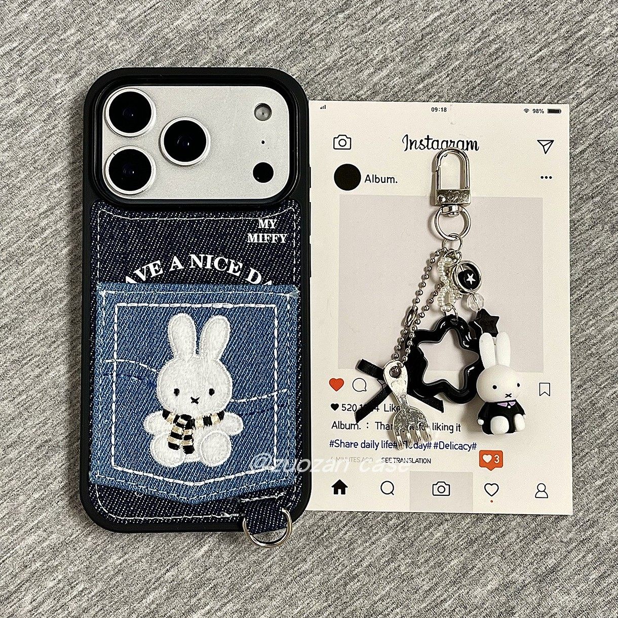 苹果17pro卡通小兔子手机壳