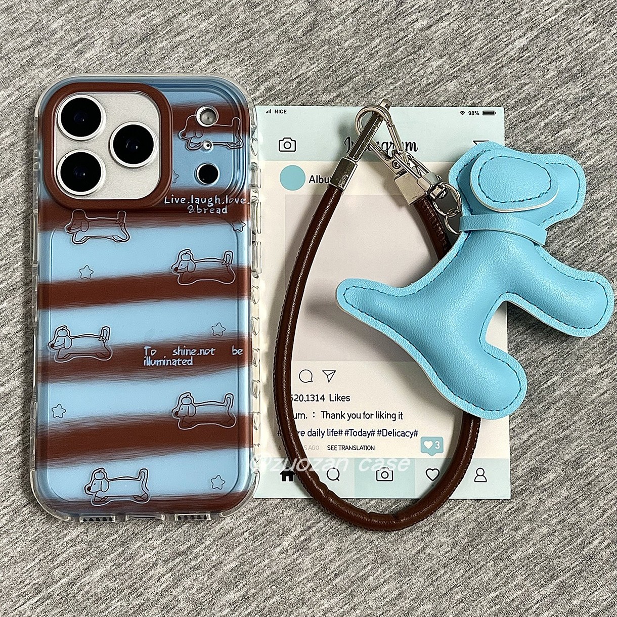 苹果17pro卡通腊肠狗手机壳