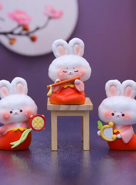 网红同款知月兔盲盒公仔办公桌面摆件中秋节日礼物儿童玩具
