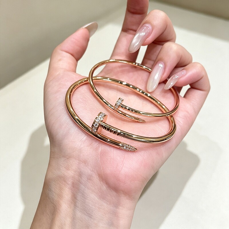 钉子手镯女高级感轻奢小众不掉色18K玫瑰金色经典LOVE情侣手环图片