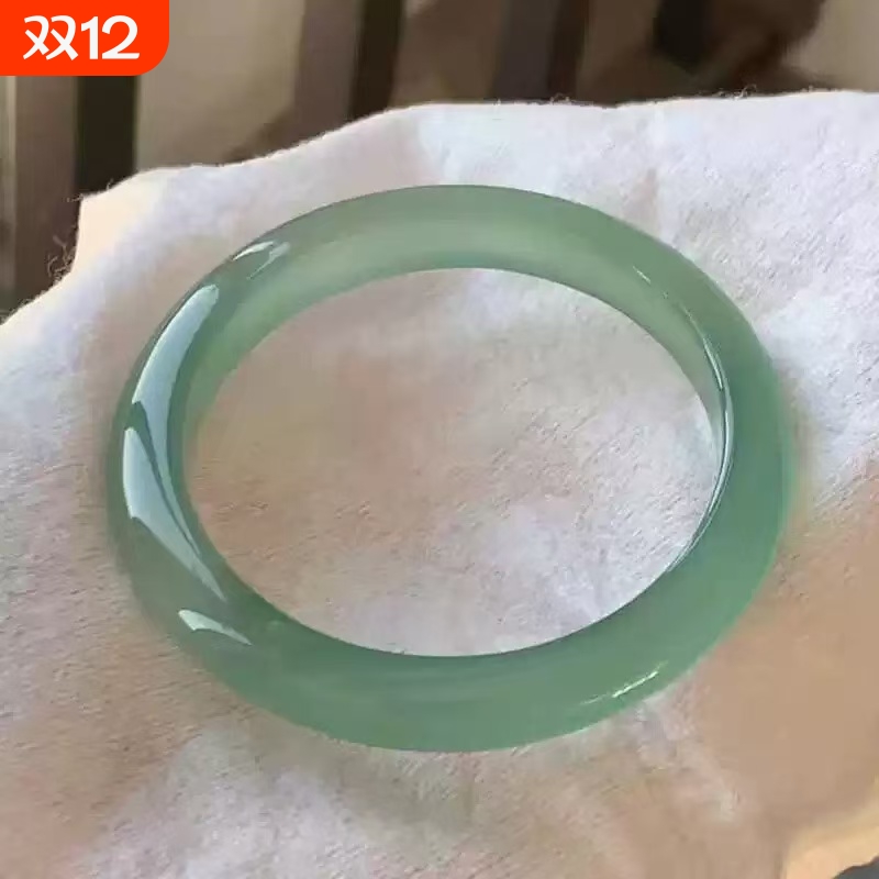 爆款仿冰种缅甸老坑翡翠手镯女油青飘花飘绿冰糯种玉手镯女款玉镯