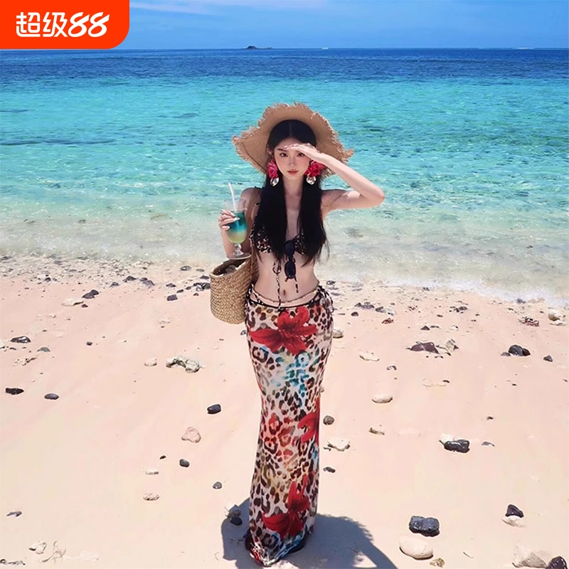 新款性感辣妹豹纹印花图案欧美系绳三点式比基尼分体泳衣沙滩度假