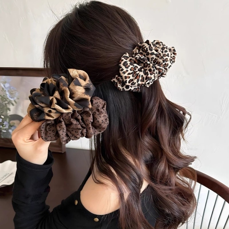 云朵豹纹香蕉夹发夹女2025新款后脑勺高马尾抓夹固定神器竖夹头饰