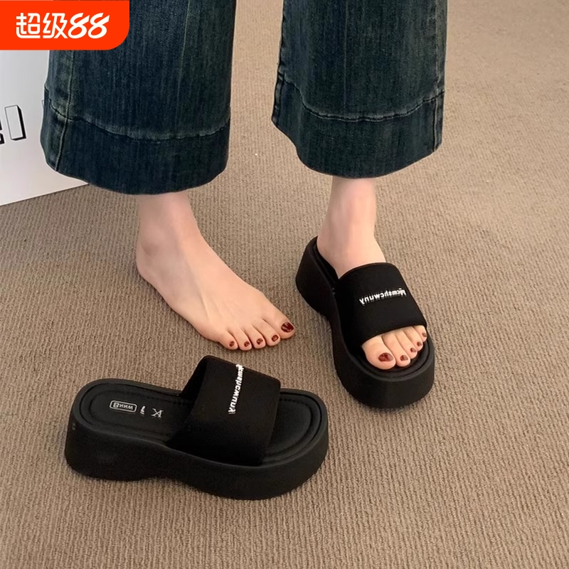 松糕厚底高跟黑色凉拖鞋女夏外穿2025新款夏配裙子沙滩一字拖凉鞋