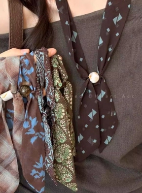 复古菱形格纹丝巾项链女款秋冬系脖抽拉毛衣链高级感时尚挂脖配饰