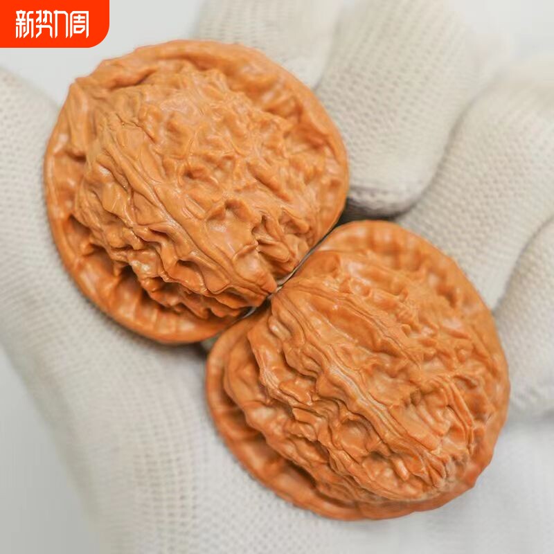 文玩核桃闷尖白狮子头手把件天然野生麻核桃男随身粗筋原色老核桃