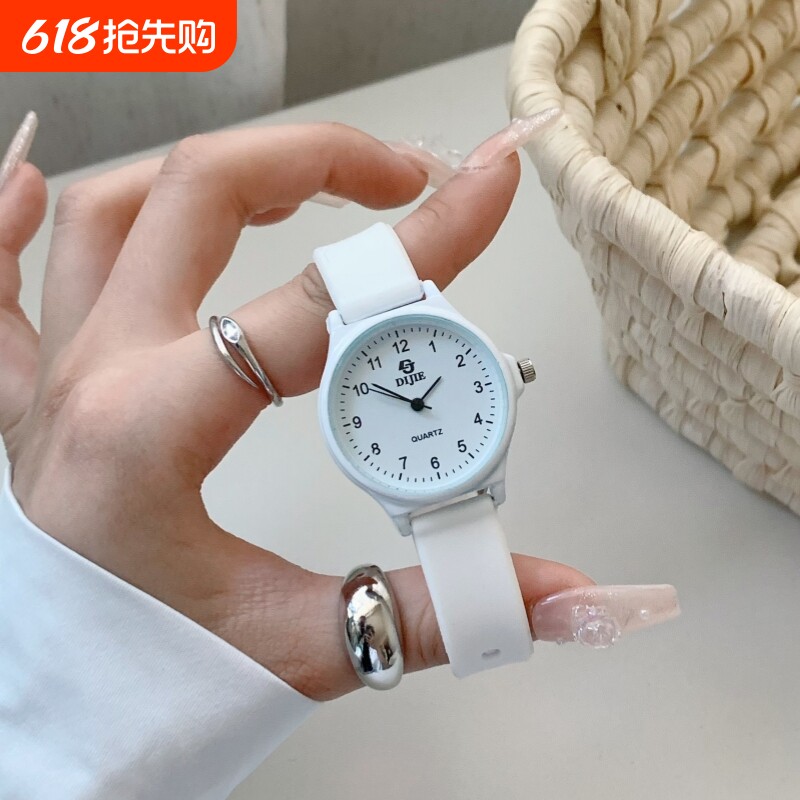 2025新款学生考试专用手表女款青少年初中高中生运动女孩石英普通