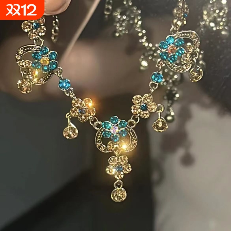 vintage 中世纪复古爱心项链小众设计感精致中古锁骨链法式脖颈链