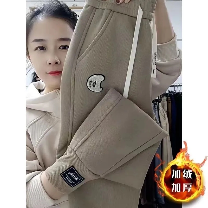 大码爆款女士裤子运动卫裤秋冬季休闲显瘦直筒九分哈伦束脚裤加绒